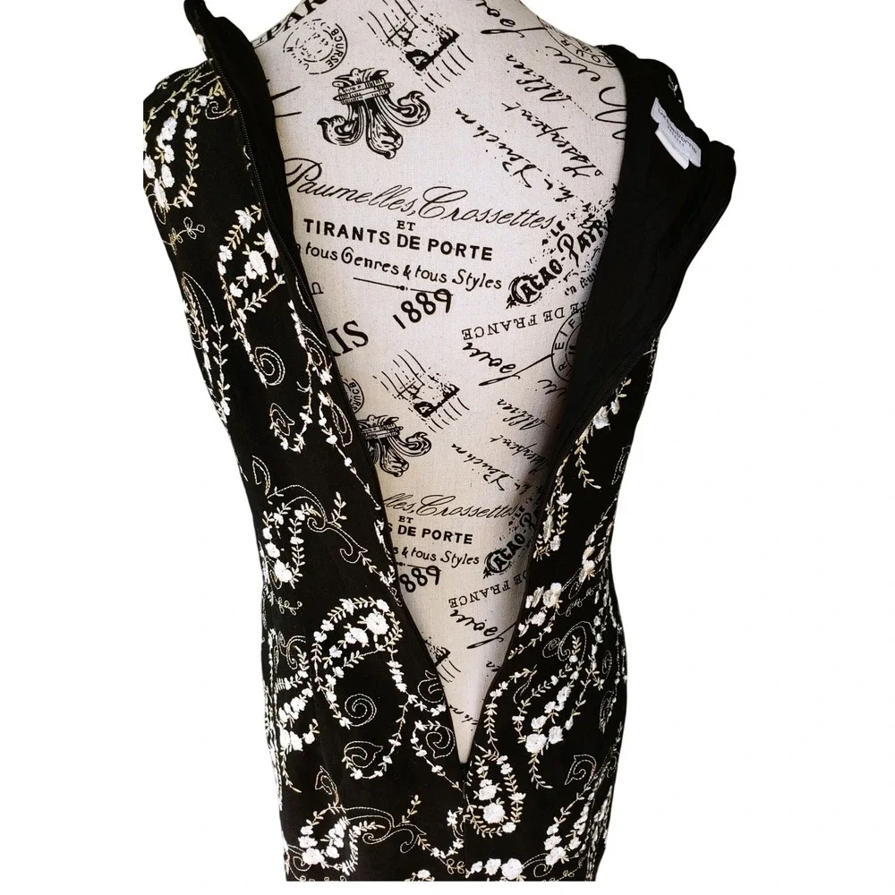 Liz Claiborne Shift Dress Womens 8 Black Linen Floral Paisley Embroidered‎